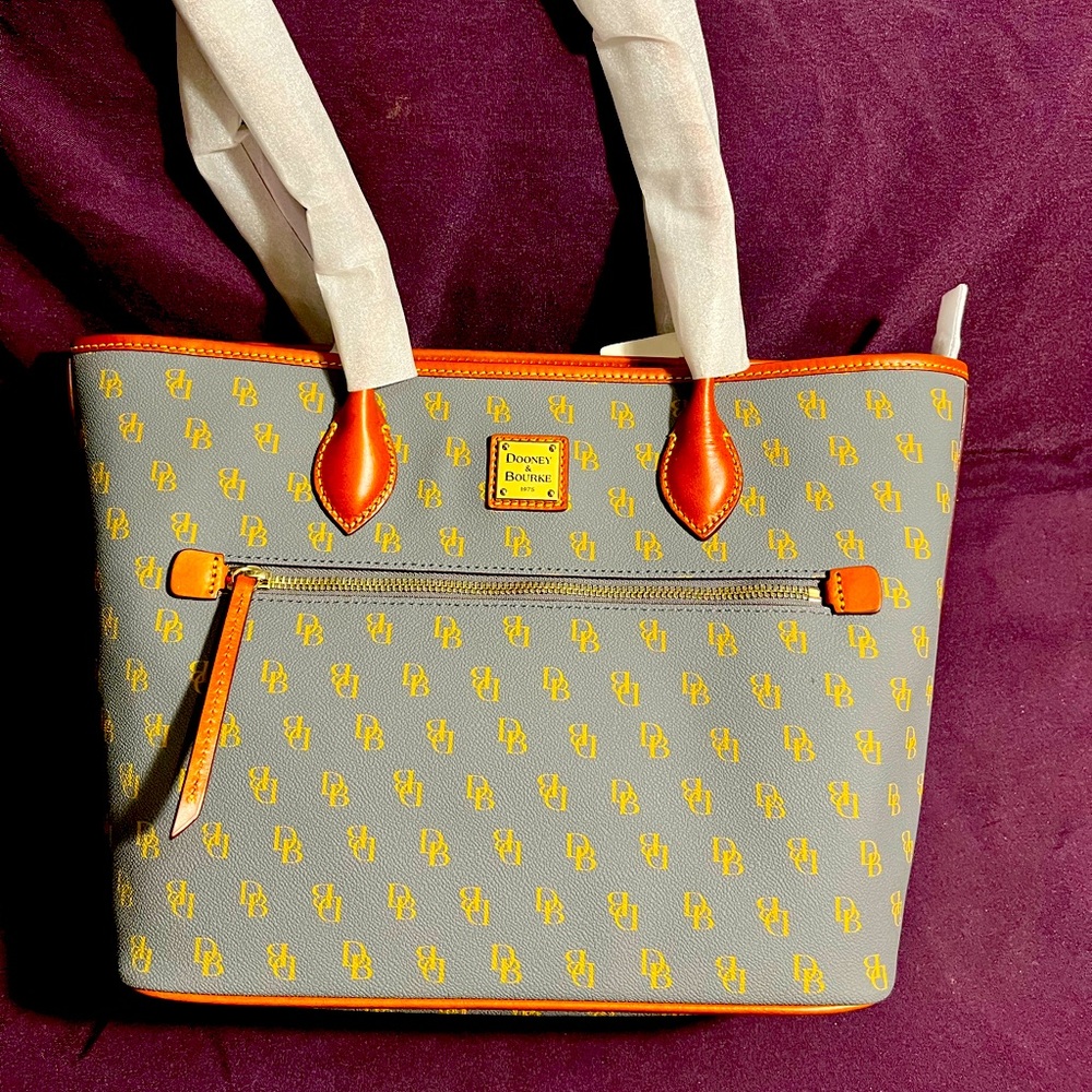 Dooney & Bourke Greta Tote